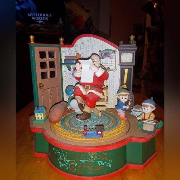 Coca Cola Musical Collection Santa Claus Music Box Lights Up 1993 - Picture 1 of 6